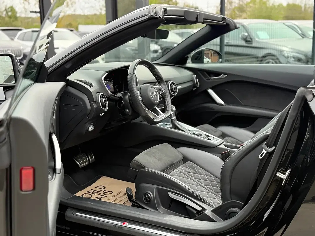 Audi TT 45 TFSI quattro Roadster S line - Thumbnail 7