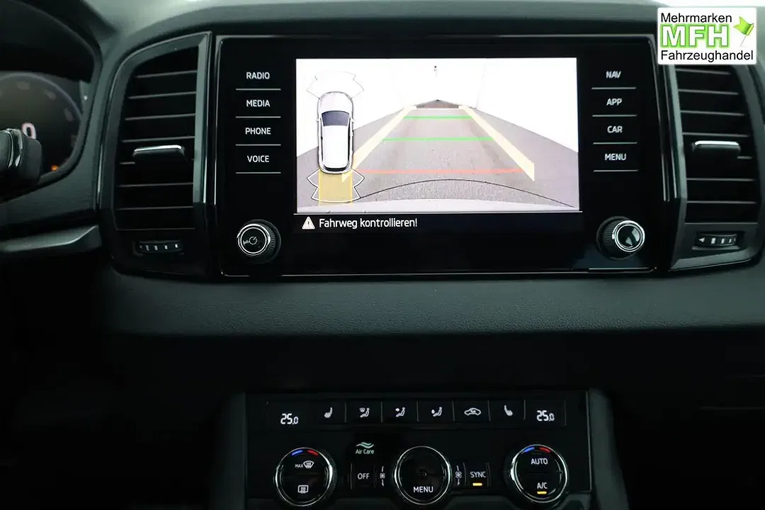 Skoda Karoq 1.5 TSI DSG Selection - Thumbnail 6