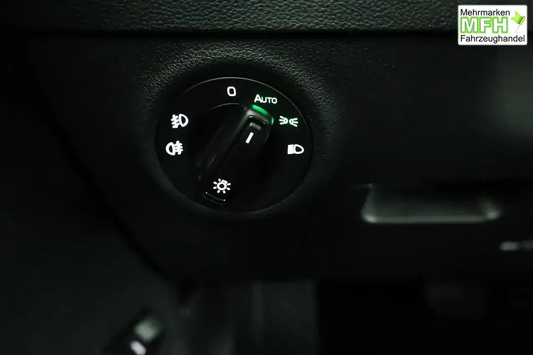Skoda Karoq 1.5 TSI DSG Selection - Thumbnail 8