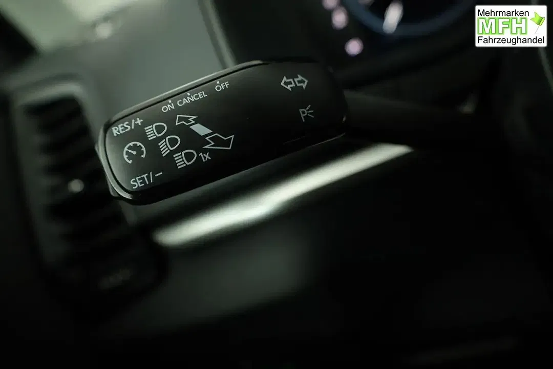 Skoda Karoq 1.5 TSI DSG Selection - Thumbnail 9