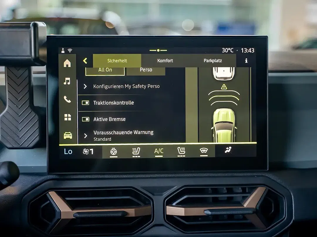 Dacia Duster Hybrid Extreme - Thumbnail 10