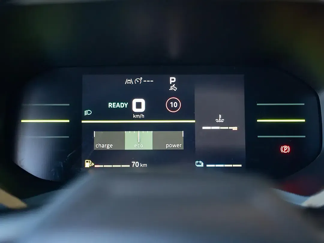 Dacia Duster Hybrid Extreme - Thumbnail 14