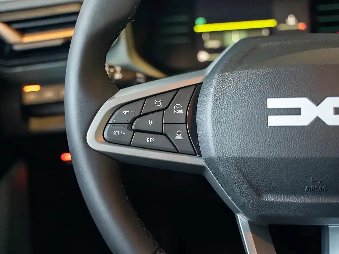 Dacia Duster Hybrid Extreme - Thumbnail 15