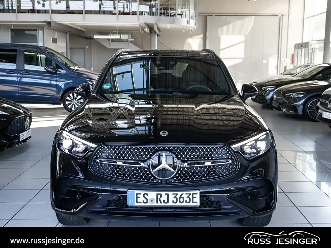Mercedes-Benz GLC 300 4MATIC AMG Line - Thumbnail 9