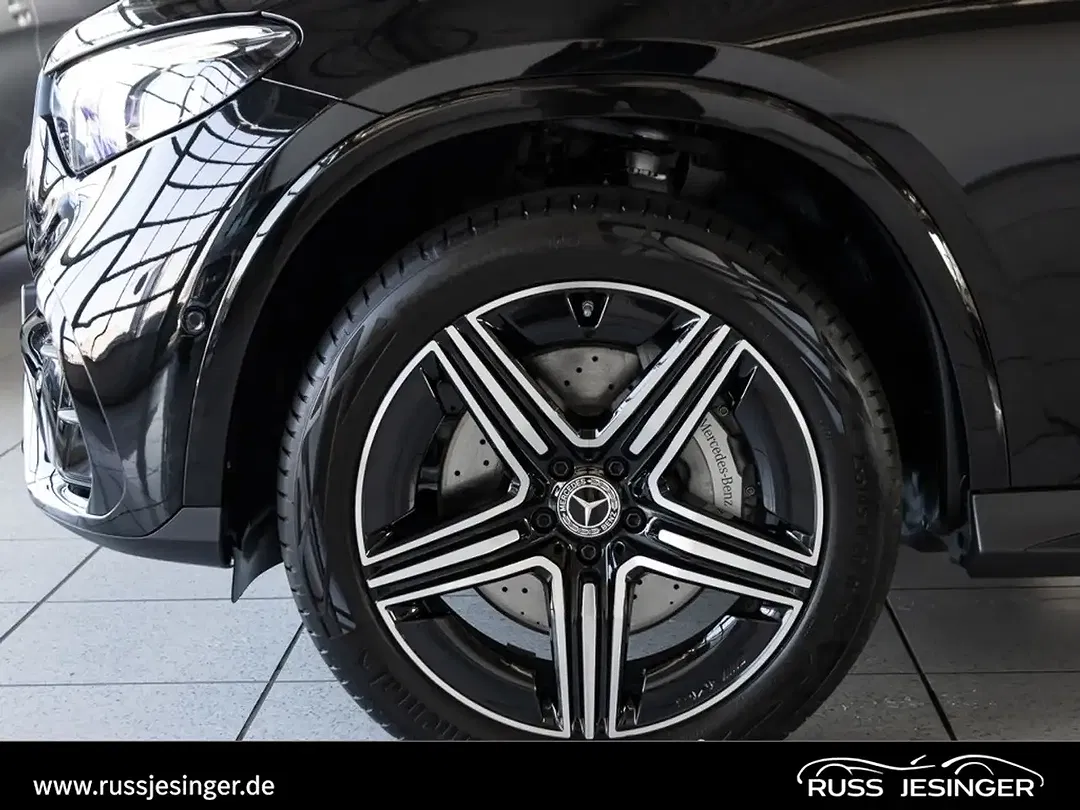 Mercedes-Benz GLC 300 4MATIC AMG Line - Thumbnail 10