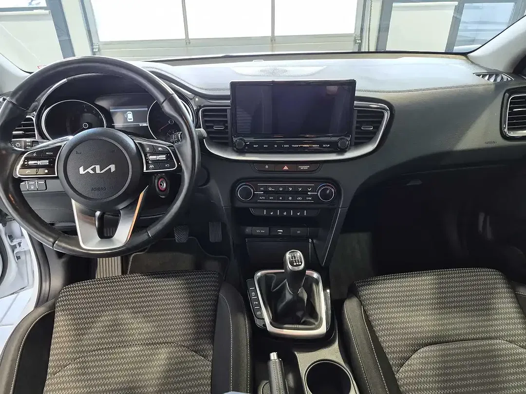Kia Ceed SW / cee'd SW 1.5 T-GDI Vision - Thumbnail 9