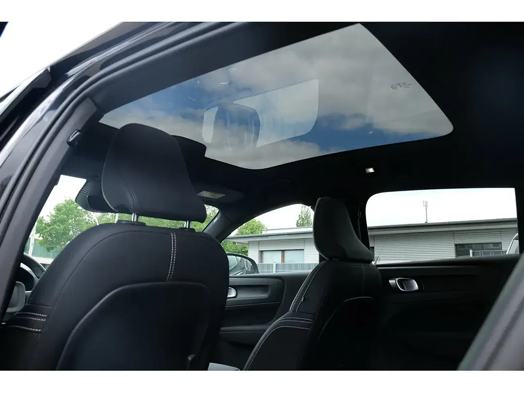 Volvo C40 EV Recharge Ultimate - Thumbnail 11