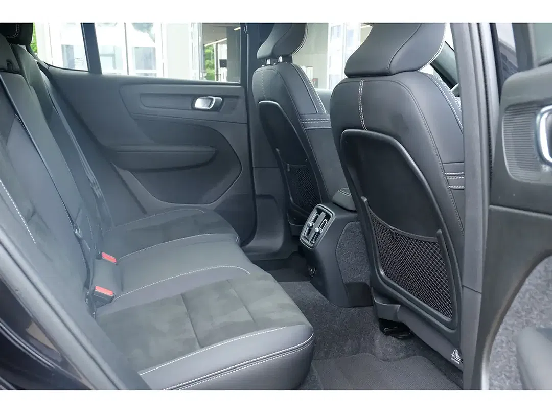 Volvo C40 EV Recharge Ultimate - Thumbnail 14
