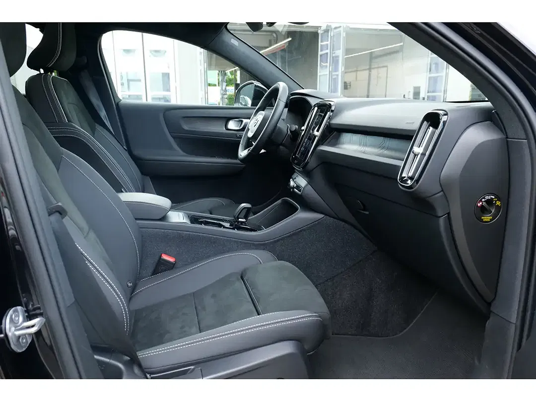 Volvo C40 EV Recharge Ultimate - foto 15