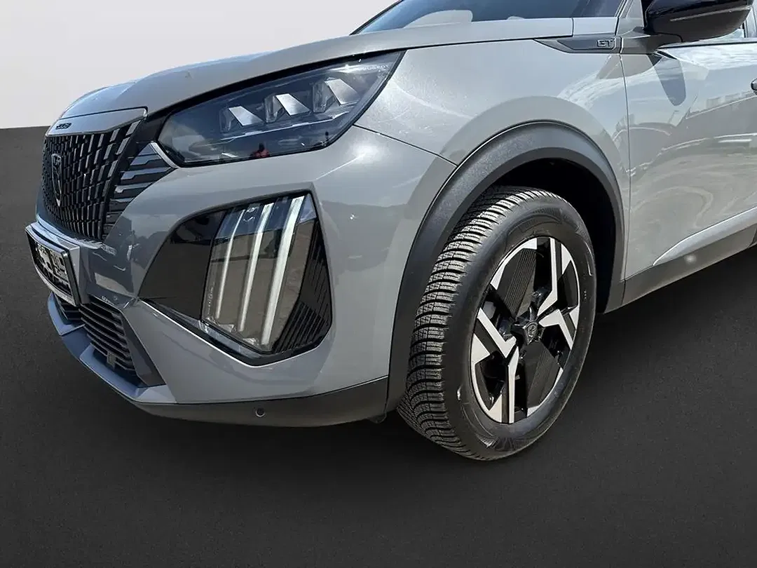 Peugeot 2008 130 PureTech EAT8 GT - Thumbnail 7