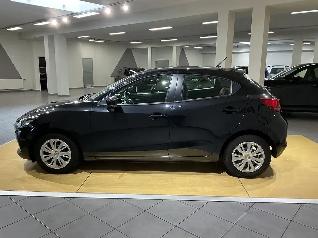 Mazda 2 Advantage - Thumbnail 5