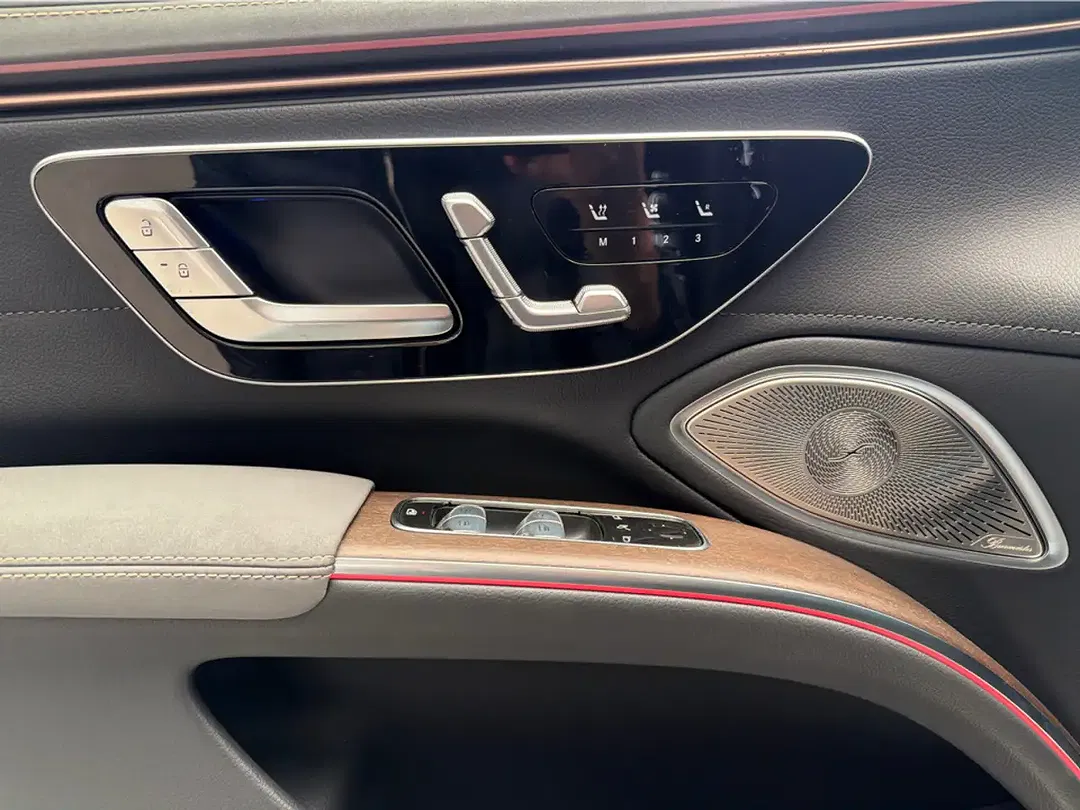 Mercedes-Benz EQS 450 4MATIC AMG Line - Thumbnail 15