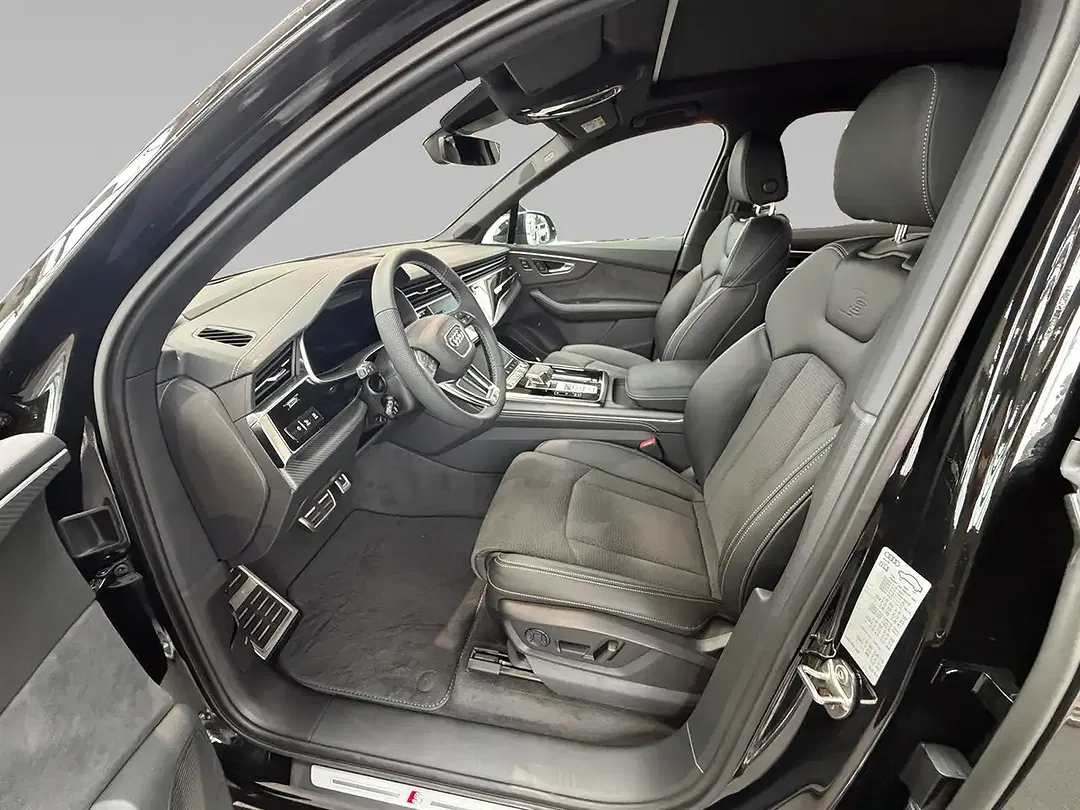 Audi Q7 quattro S line - Thumbnail 9