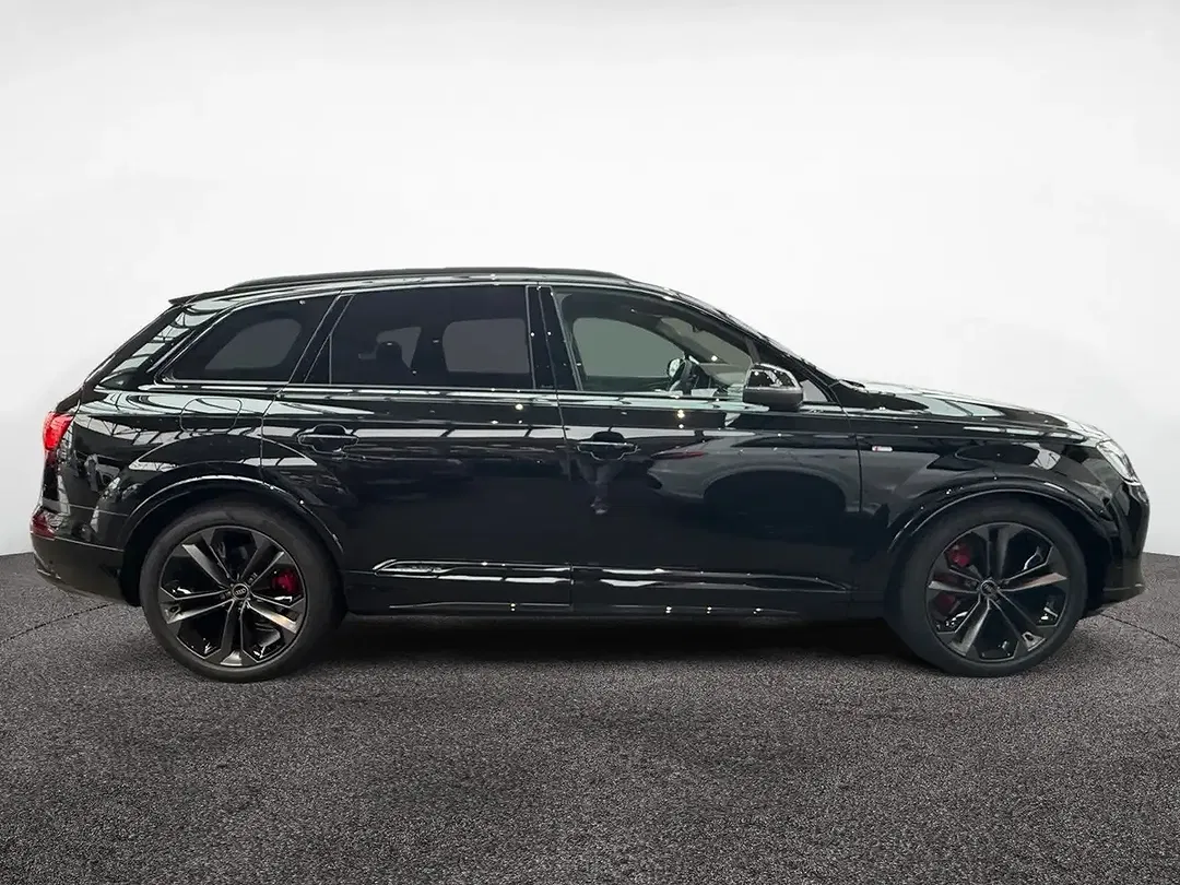 Audi Q7 quattro S line - Thumbnail 5