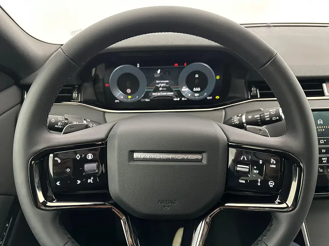 Land Rover Range Rover Evoque P270e 4x4 Dynamic SE - Thumbnail 10