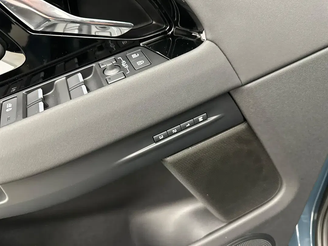 Land Rover Range Rover Evoque P270e 4x4 Dynamic SE - Thumbnail 14