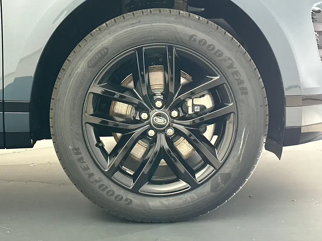 Land Rover Range Rover Evoque P270e 4x4 Dynamic SE - Thumbnail 9