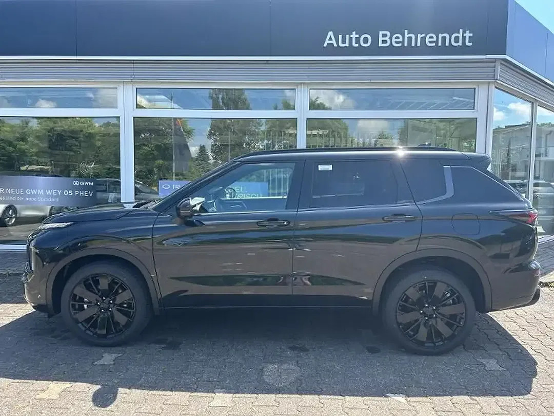 Mitsubishi Outlander 2.4 PHEV - Thumbnail 3
