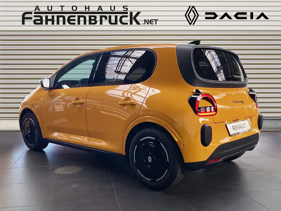 Renault Twingo E-Tech Techno Urban - Thumbnail 3