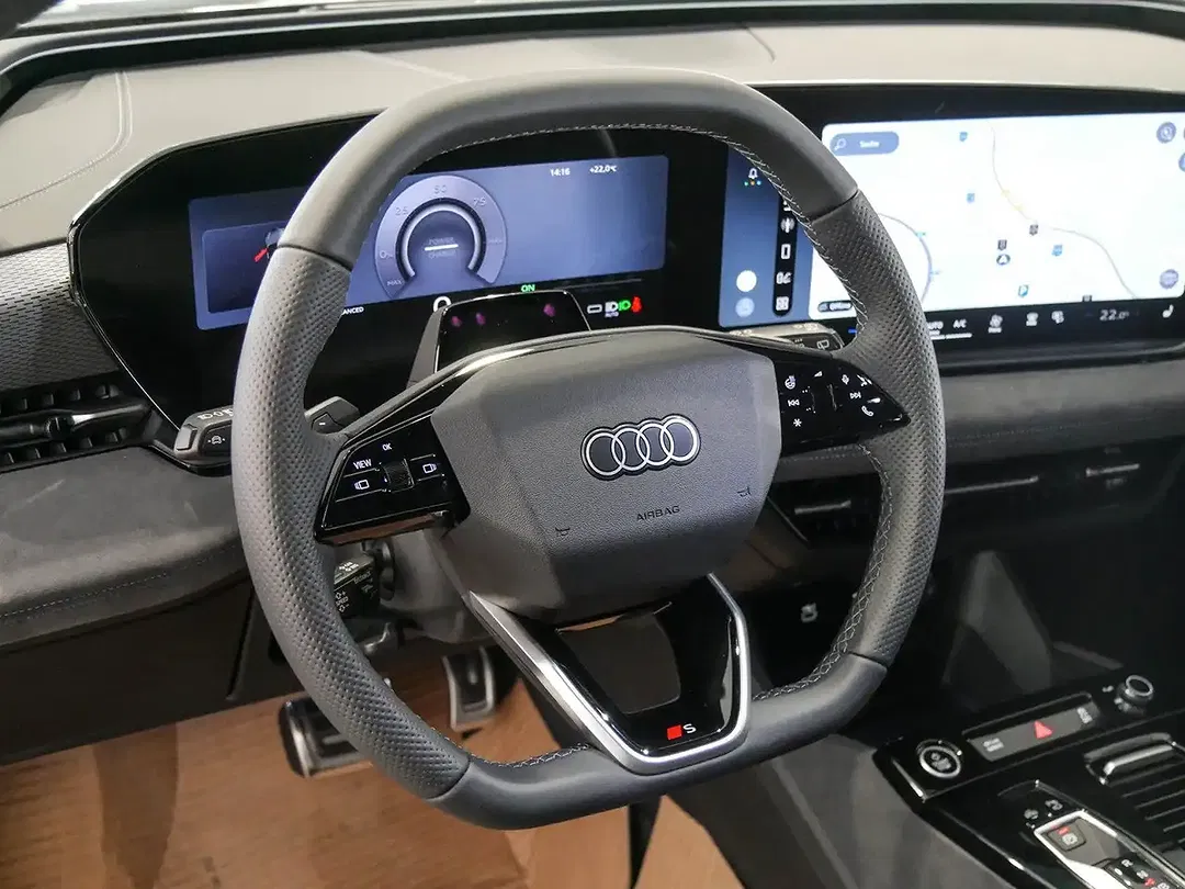 Audi A6 e-tron - Thumbnail 10