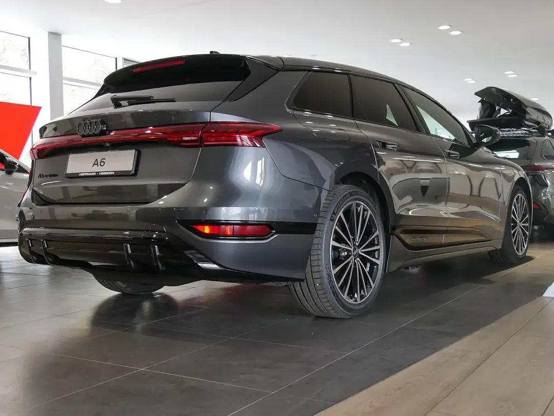 Audi A6 e-tron - Thumbnail 3