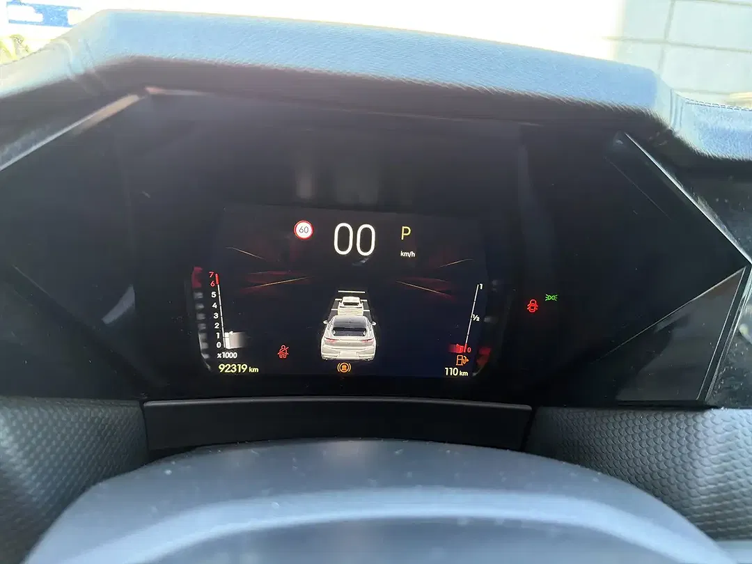 DS Automobiles DS 4 - Thumbnail 9