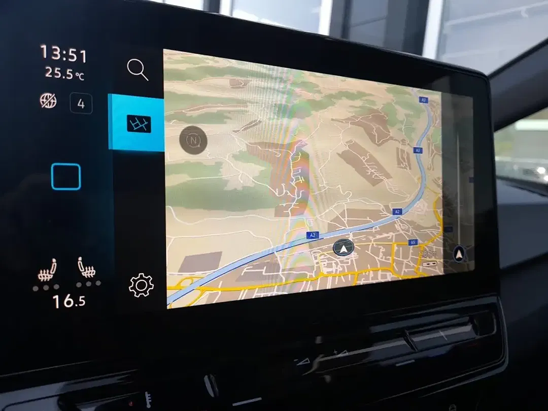 Volkswagen ID.3 - Thumbnail 5