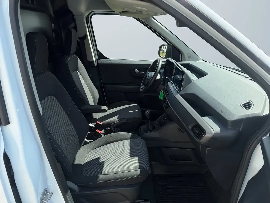 Ford Transit Courier EcoBlue Trend - Thumbnail 9