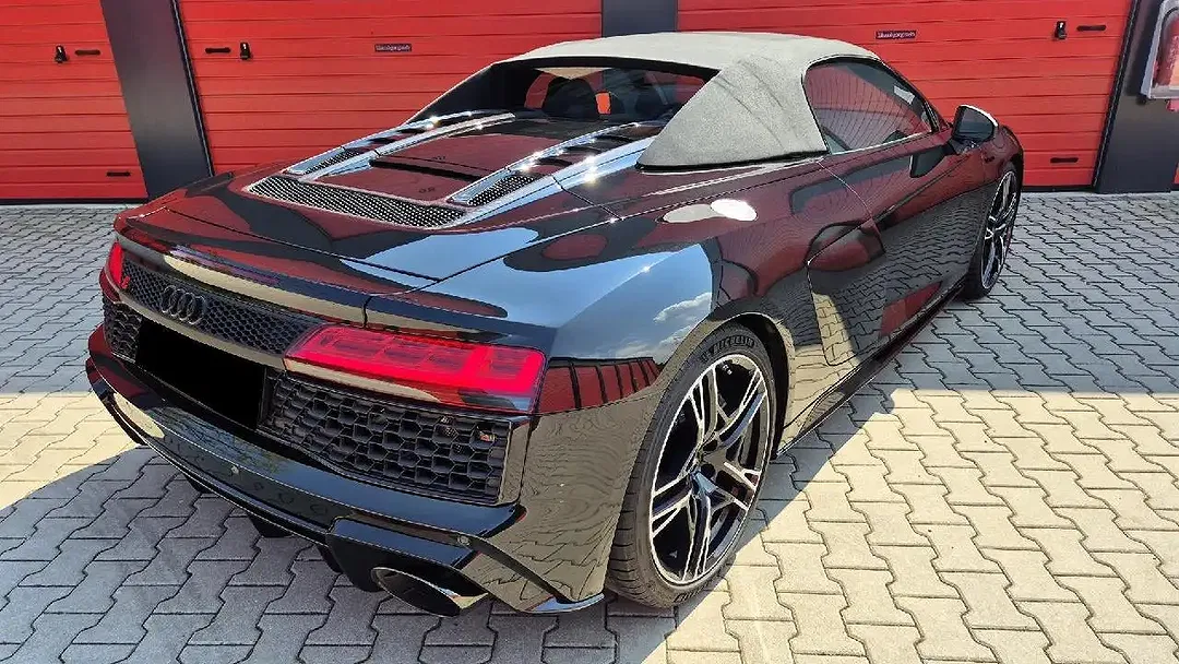Audi R8 5.2 FSI - Thumbnail 10