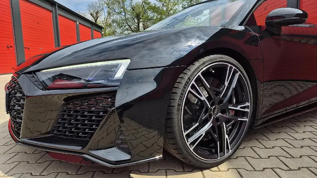 Audi R8 5.2 FSI - Thumbnail 6