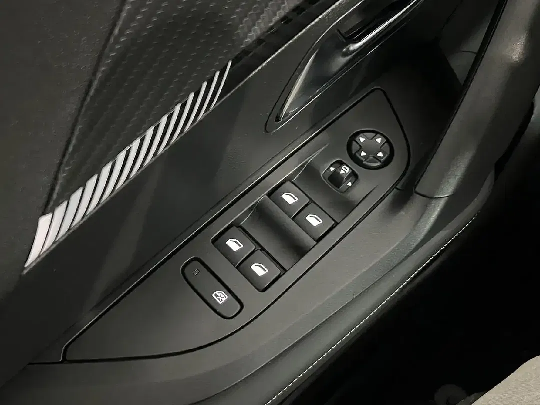 Peugeot 2008 Allure - foto 15