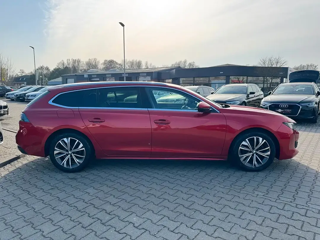 Peugeot 508 SW - Thumbnail 9