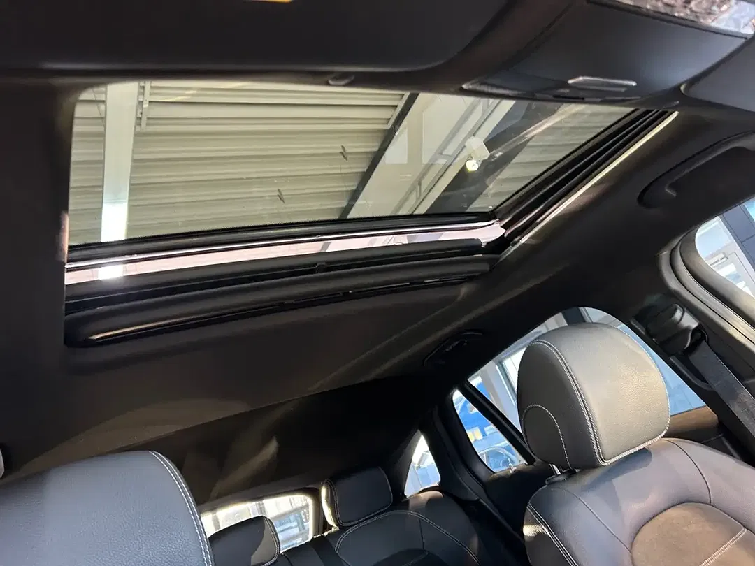 Mercedes-Benz EQC 400 4MATIC AMG MBUX - Thumbnail 13