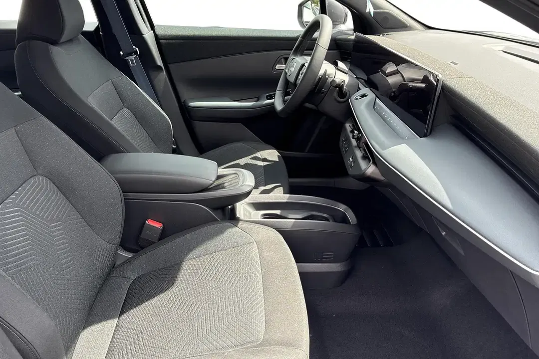 Nissan Leaf Plus - Thumbnail 8