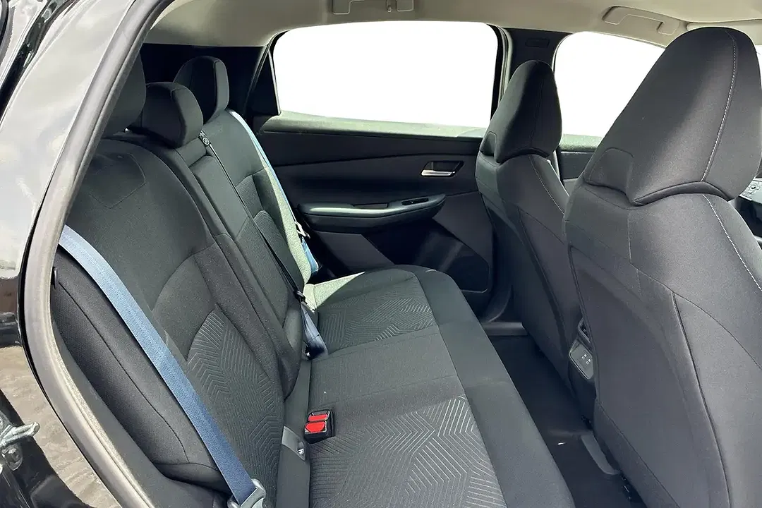 Nissan Leaf Plus - Thumbnail 9