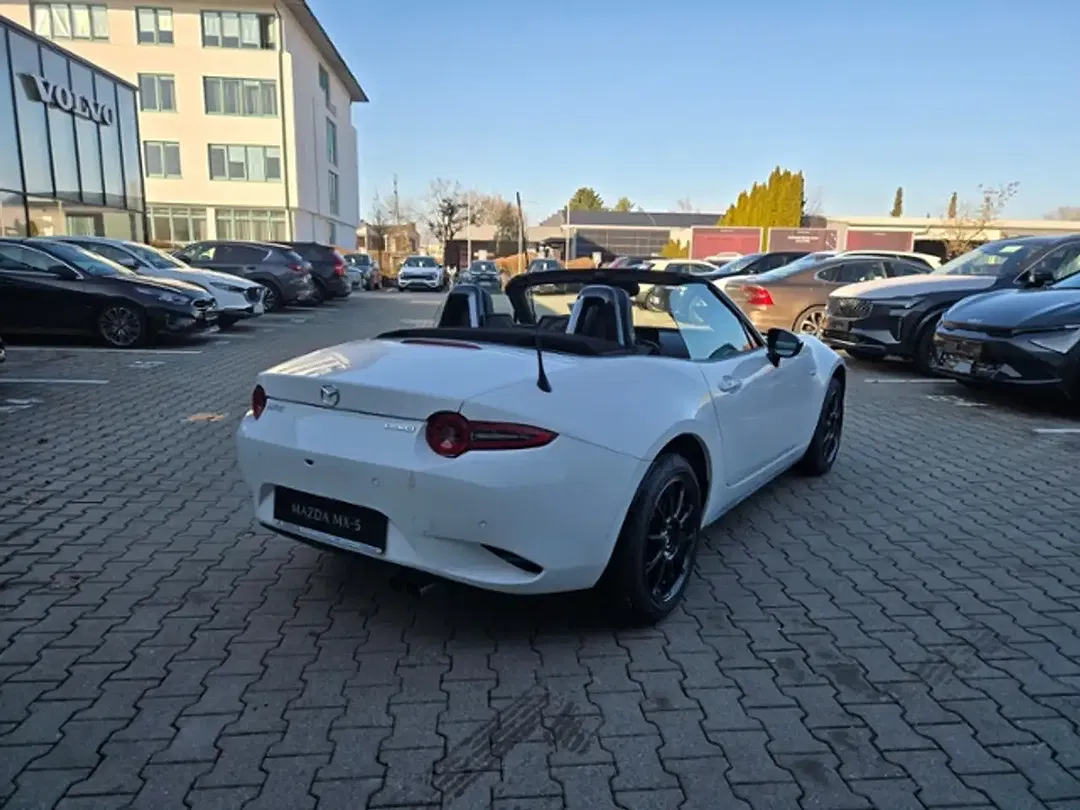 Mazda MX-5 1.5 6MT - Thumbnail 5