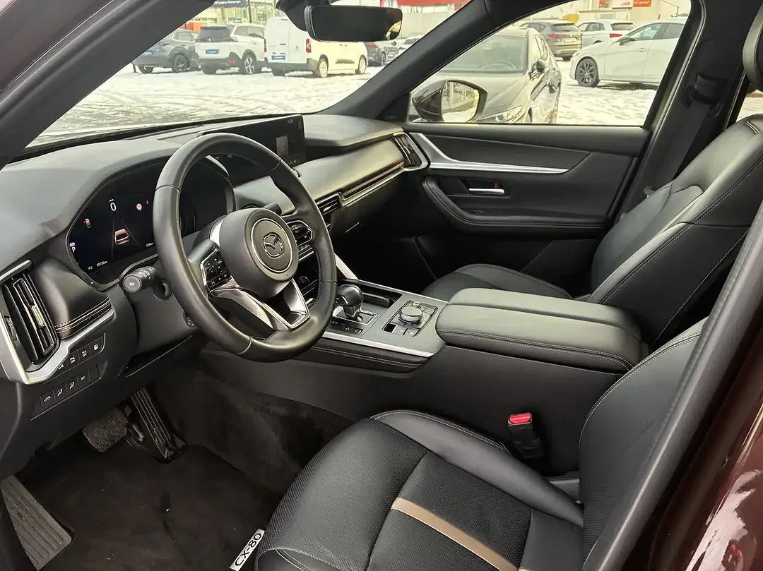 Mazda CX-80 2.5 AWD PHEV Homura Plus - Thumbnail 8