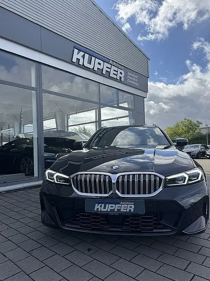 BMW 320 M Touring - Thumbnail 5