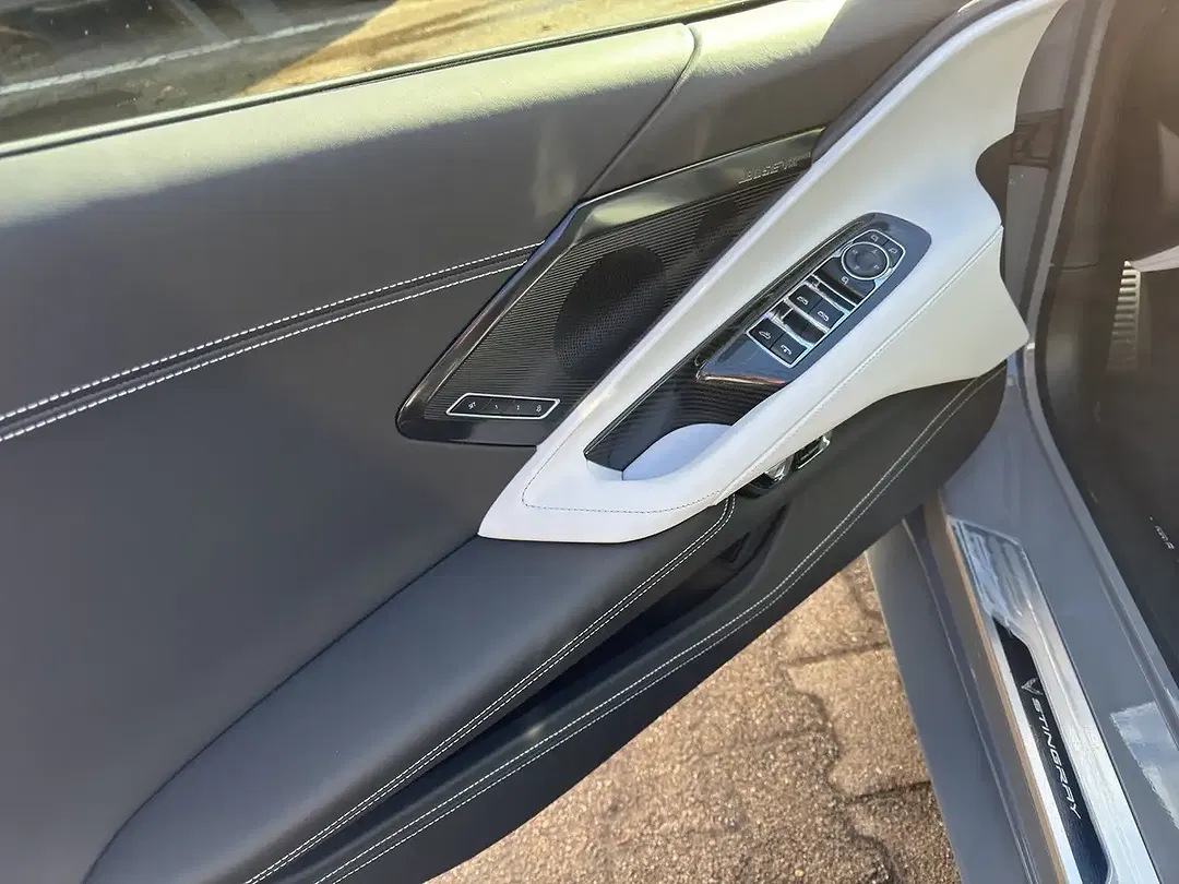 Corvette C8 Convertible 3LT - Thumbnail 7