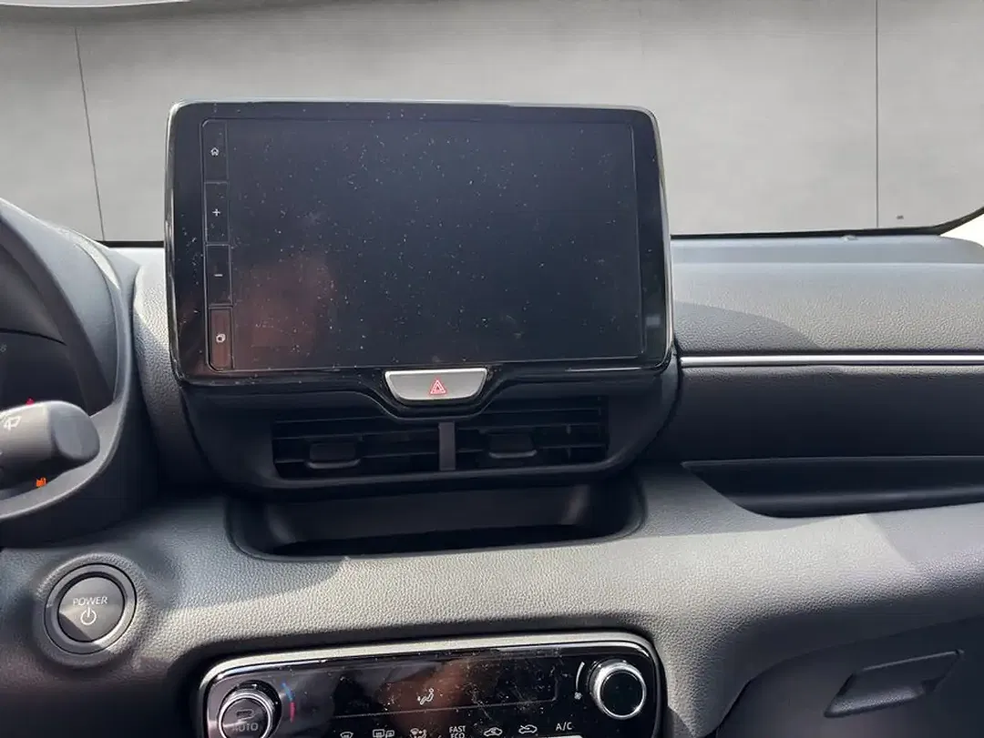Toyota Yaris Hybrid Teamplayer - foto 14