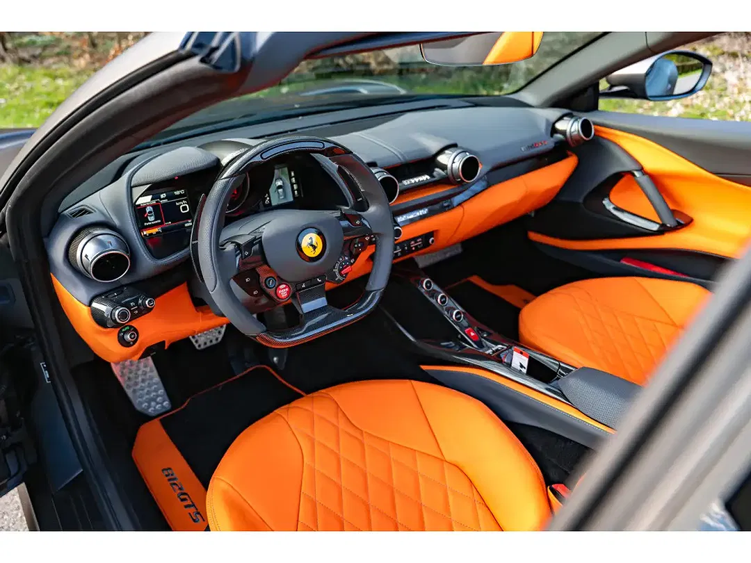 Ferrari 812 GTS - Thumbnail 10