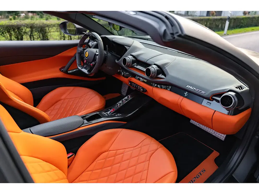 Ferrari 812 GTS - Thumbnail 14