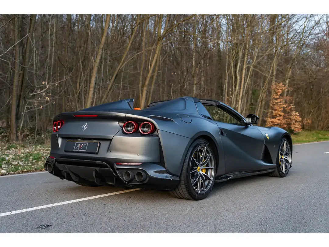 Ferrari 812 GTS - Thumbnail 5