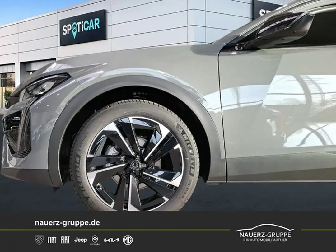 Peugeot 408 145 Hybrid Allure - Thumbnail 5