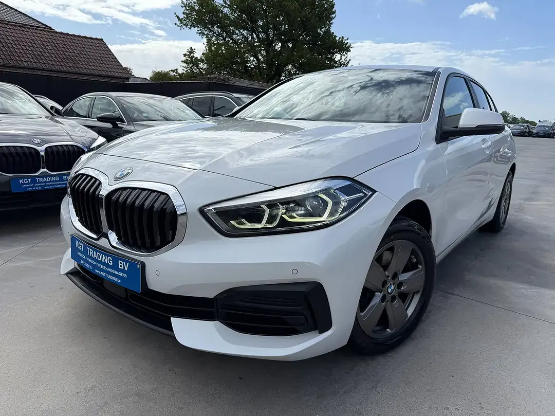 BMW 118 - foto 1