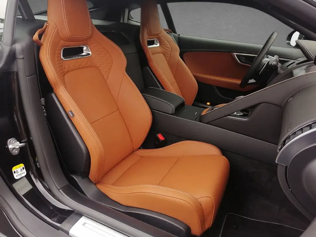 Jaguar F-Type P450 Coupe R-Dynamic Black - Thumbnail 3