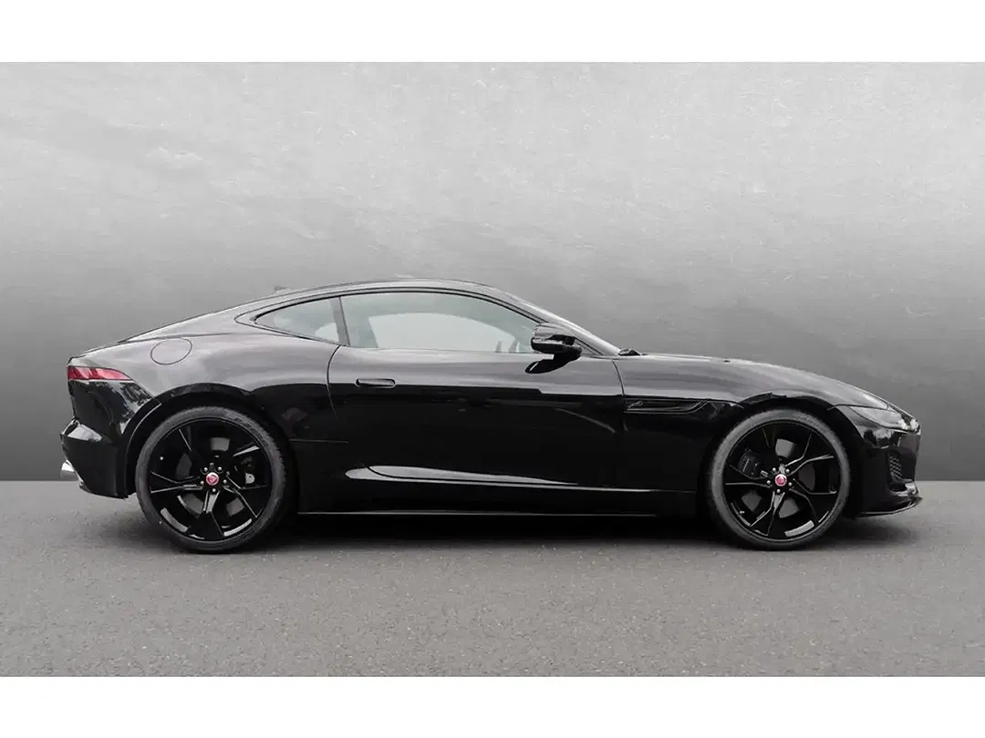 Jaguar F-Type P450 Coupe R-Dynamic Black - Thumbnail 6