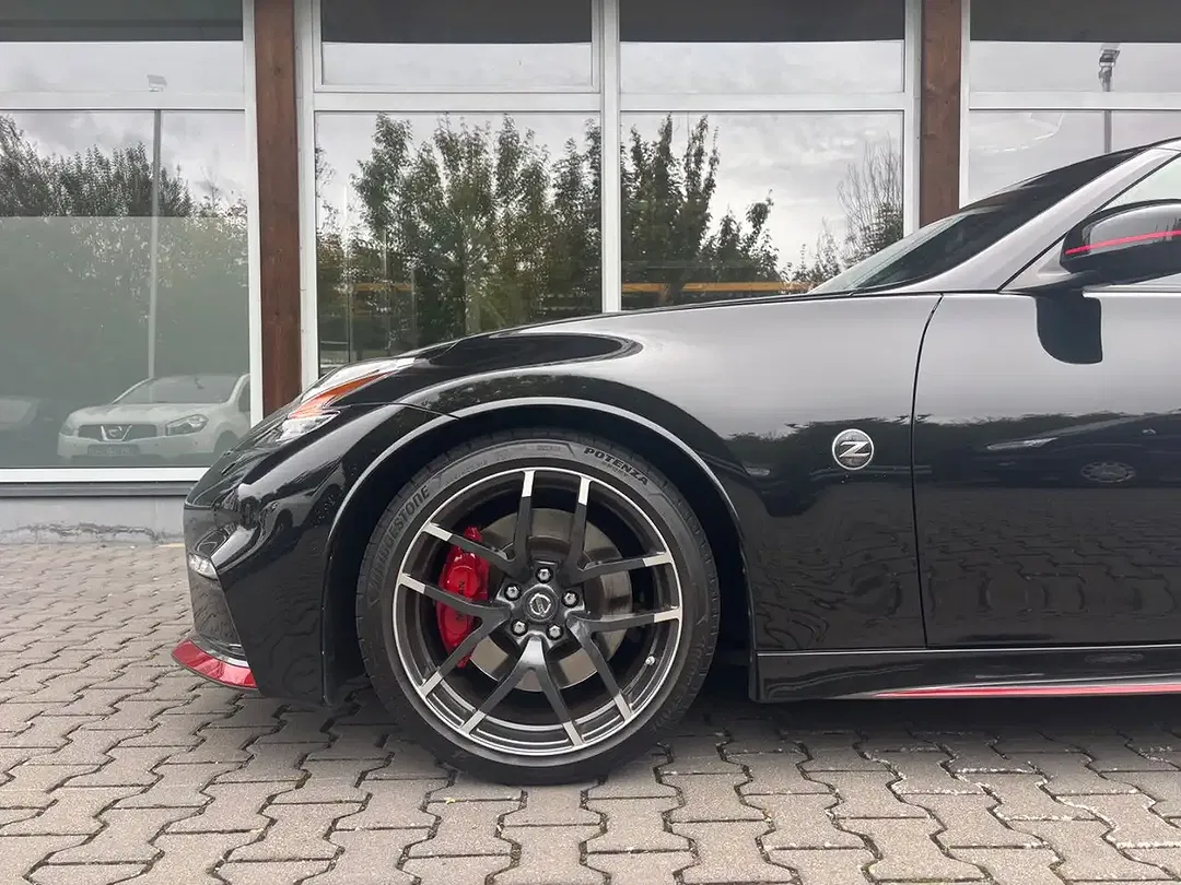 Nissan 370Z NISMO - Thumbnail 23