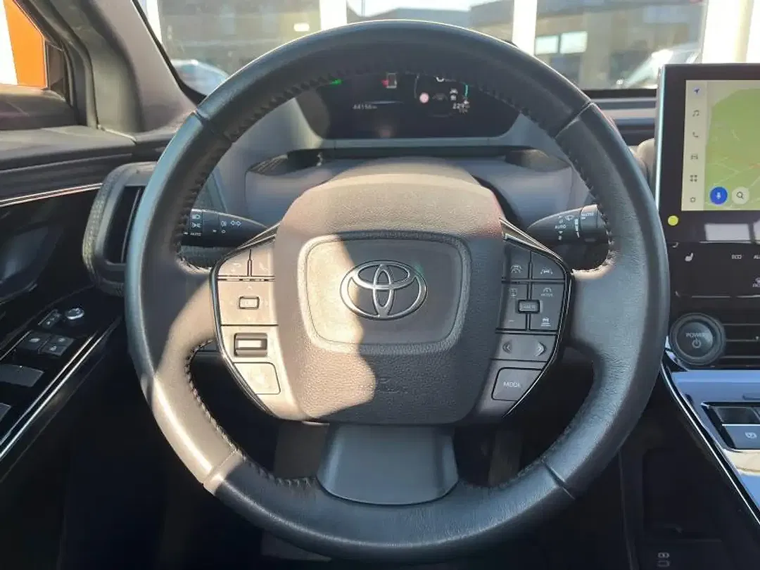 Toyota bZ4X Business Edition - Thumbnail 10