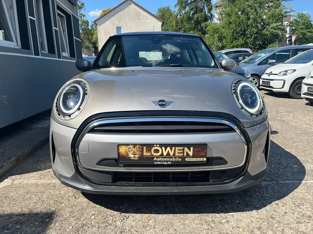 MINI Cooper Essential Trim - Thumbnail 3